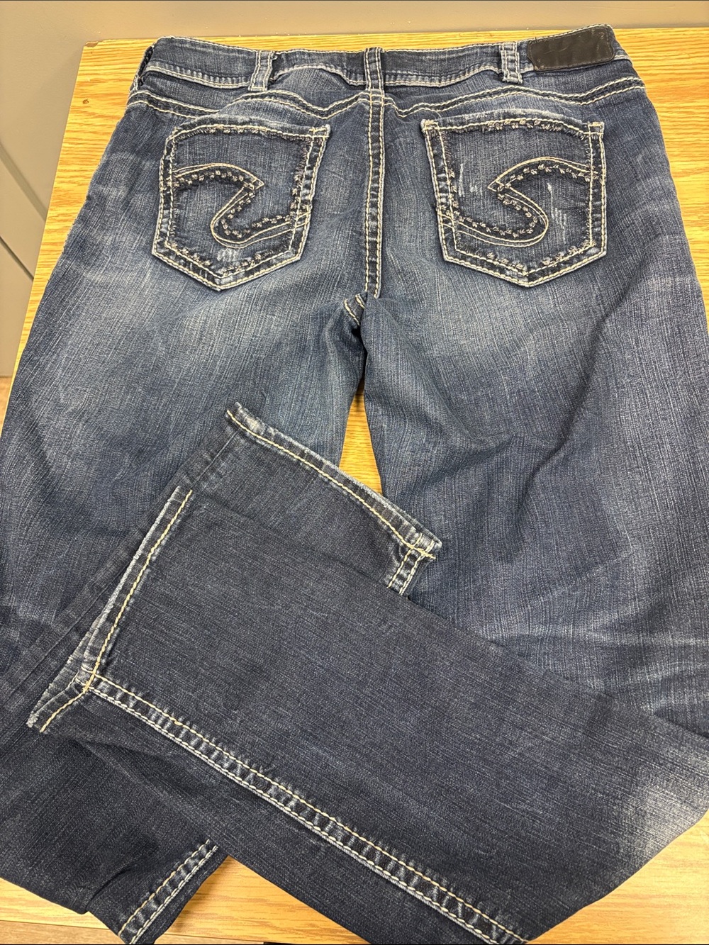 Silver Jeans Women's Boot Cut Denim - Dark Blue Wash